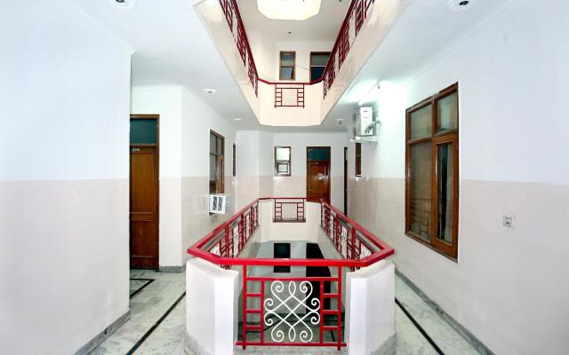OYO 9006 New Sangam 45