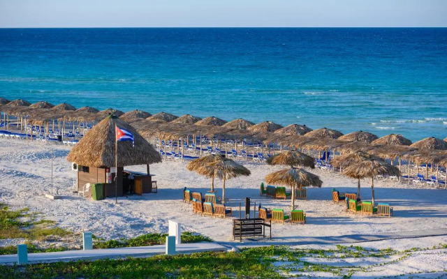GRAND ASTON Cayo Paredón Beach Resort
