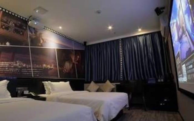 Film Hotel (Beijing Xizhimen Exhibition Hall Road Store)