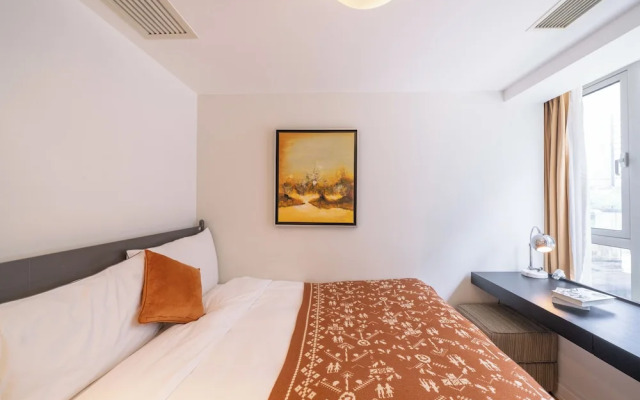 Tyms 3BR 2BA Apartment in Xujiahui