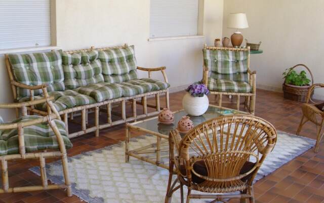 Bouganville Guest House