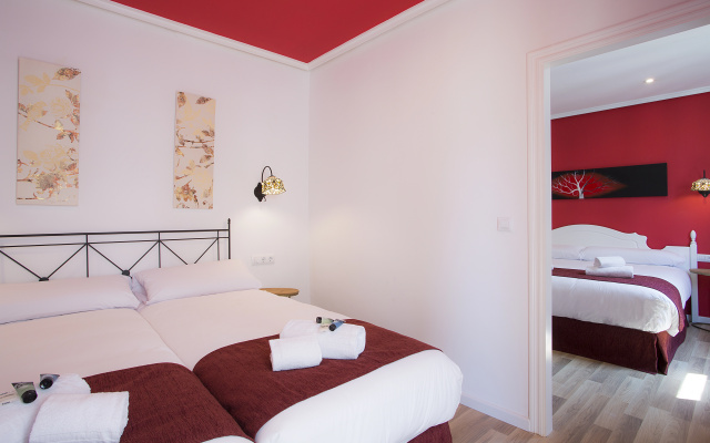 Casual Vintage Valencia Hotel