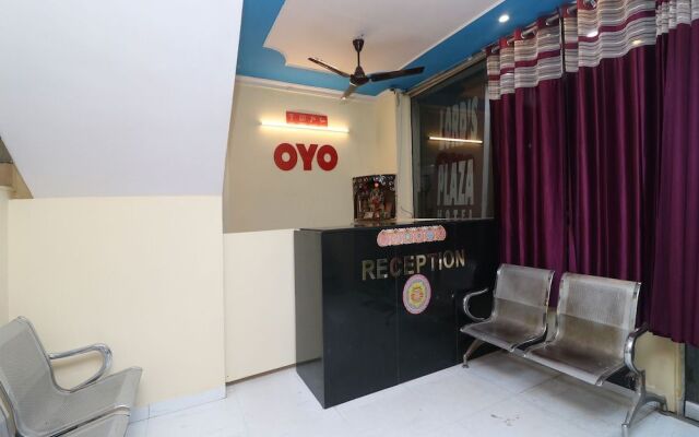 Oyo 29196 Lords Plaza