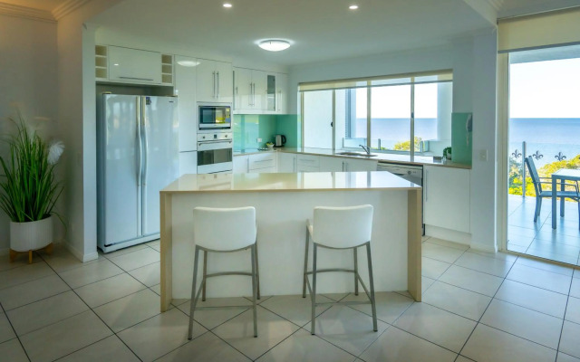 Waters Edge Apartment