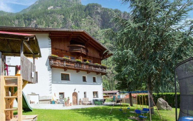 Cozy Holiday Home in Tyrol near Ski Area