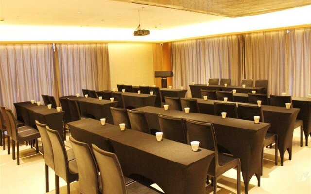 Datong Meijing Hotel