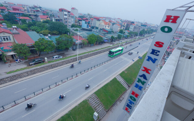 Ho Sen Xanh Hotel Hanoi