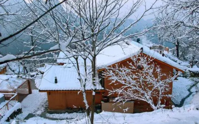 Benlight Minsuku Guesthouse
