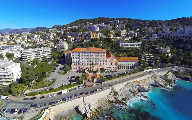 Le Saint Paul Hôtel