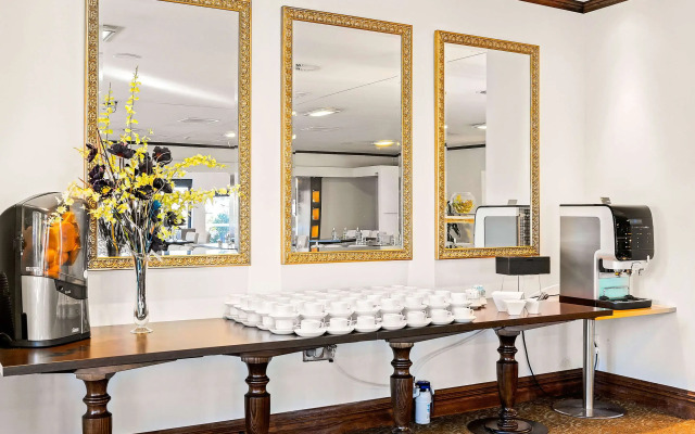 Hotel Elms Christchurch, Ascend Hotel Collection