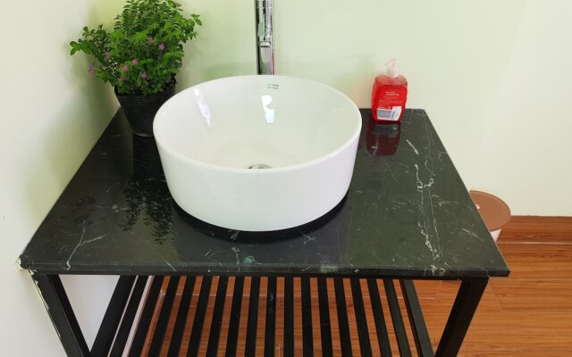 Mango Mango Hotel & Apartment