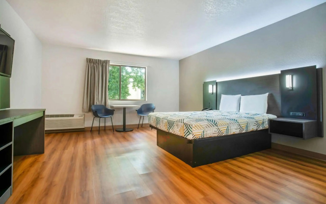 Motel 6 Gresham, OR - Portland