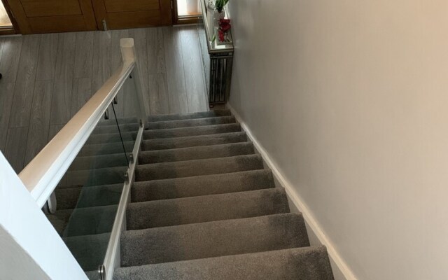 Holiday Rental Luxury House In Manchester
