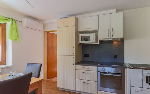 Modern Apartment In Konigsleiten Near Swimming Pool