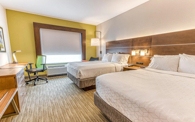 Holiday Inn Express & Suites Rantoul by IHG