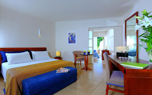 Apollonia Beach Resort & Spa