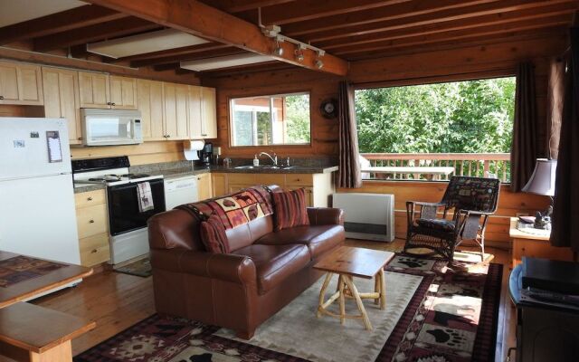 Alaska Adventure Cabins