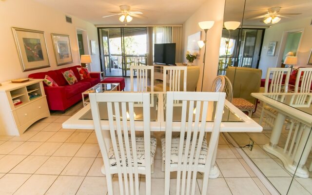 Hibiscus Resort D 2 Bedroom Condo by MCM