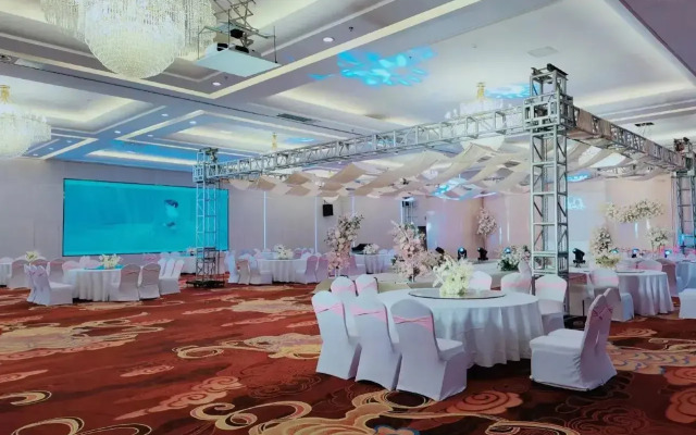 Ramada Longyan
