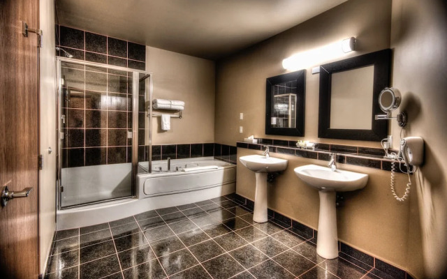 Grand Inn & Residence