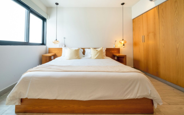 2 Bedroom Condo - Rooftop Pool Opal 405