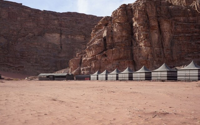 Mirage Rum Camp