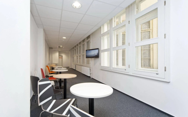 Hostel Ananas