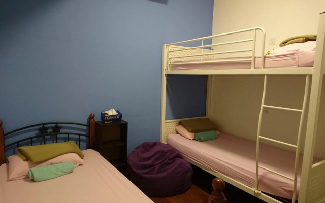 Moon Eleven Hostel Airport Transit - KLIA – Guest Rooms – Sepang