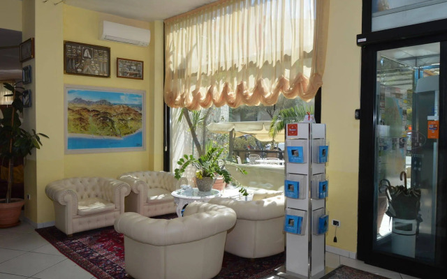Hotel Perticari