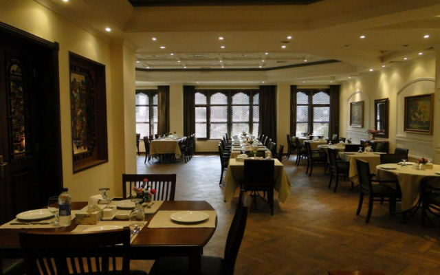 Shanashel Palace Hotel