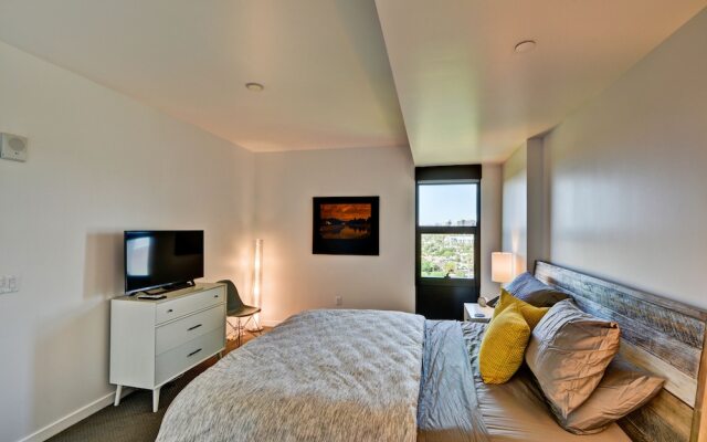 Superstar Condo in Downtown PHX
