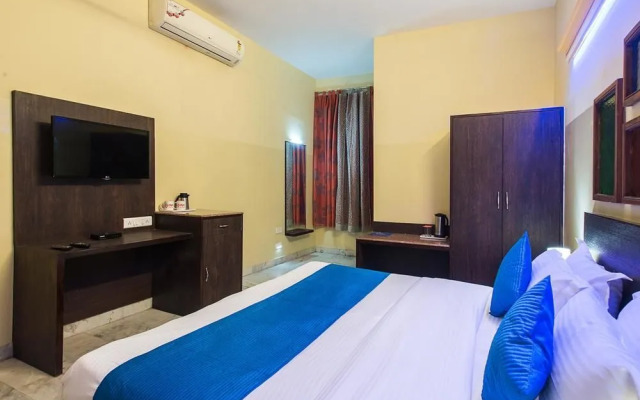 OYO 1143 Hotel RDB Palace
