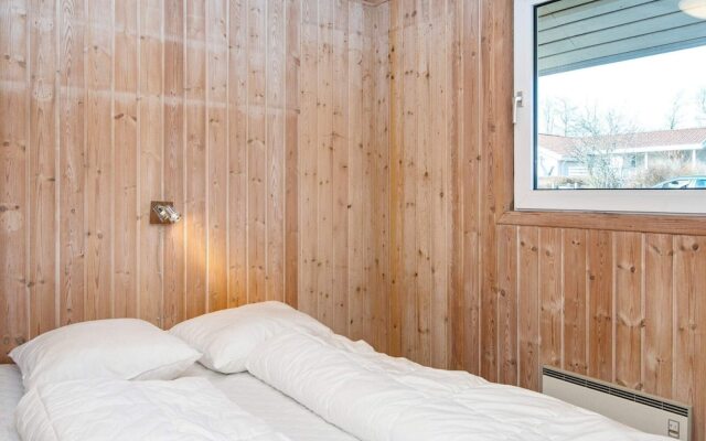 8 Person Holiday Home in Hejls