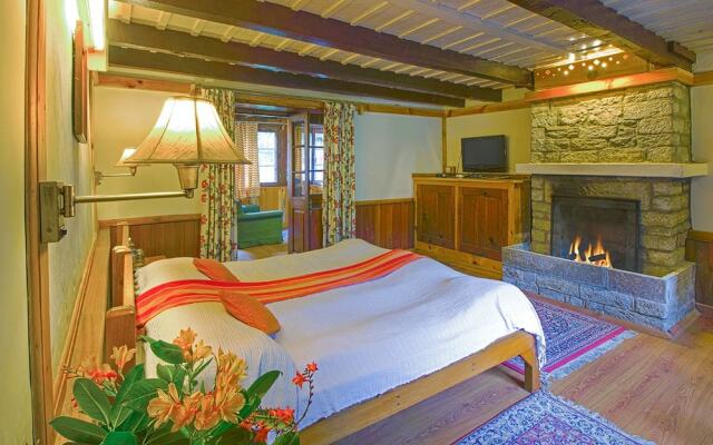 Johnsons Hotel