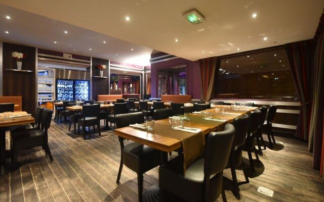 LIsatis Chalet Hotel