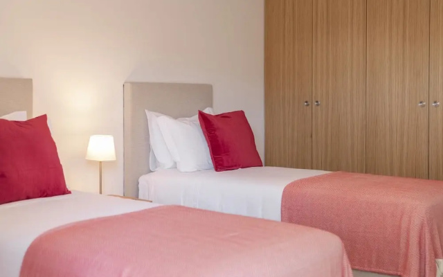 Casas do Miradouro 6 by Heart of Funchal
