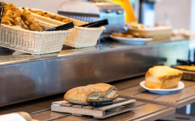 Ibis Styles Colombes Paris Ouest