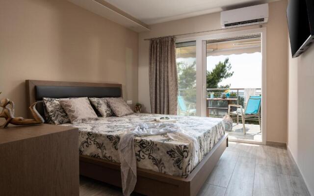 Sunset Studios - New Suites with Seaview & Back Side Apartements