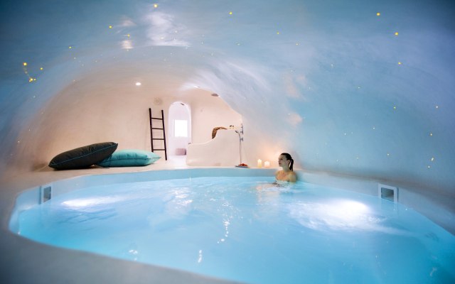 Sophia Luxury Suites