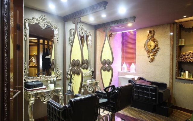 Beijing Zhongle Six-Star Hotel