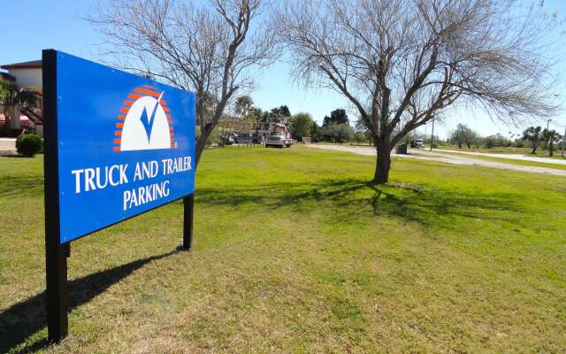 Americas Best Value Inn Brownsville