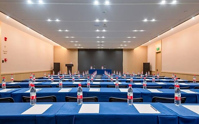 Lavande Hotel (Kunming Railway Station)