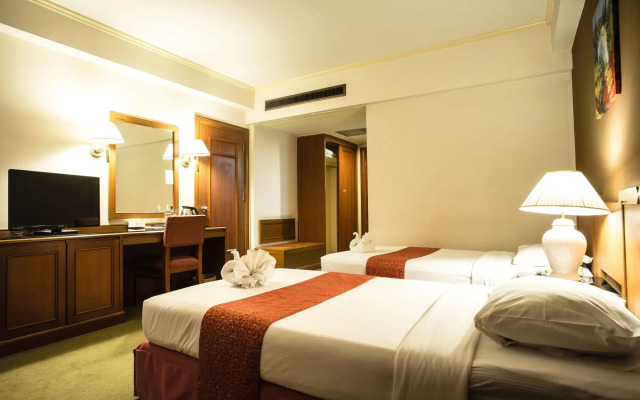 Songphanburi Hotel