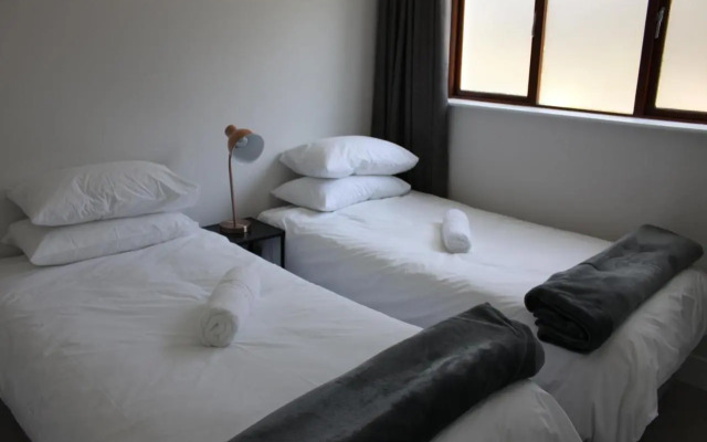 Castleton Unit 19B, Plettenberg bay