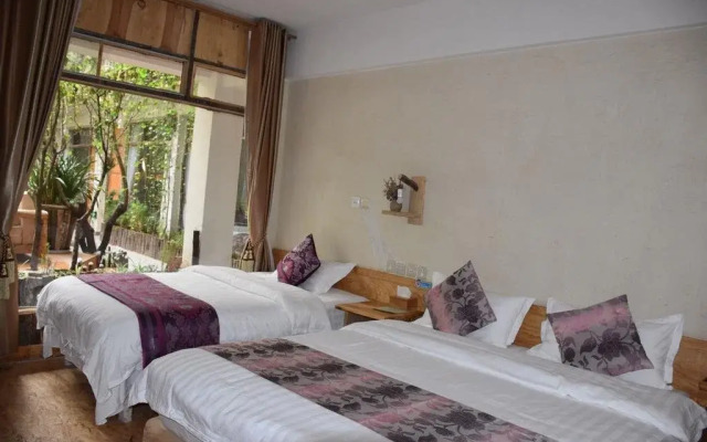 Xisha Cloud Mountain Holiday Hotel