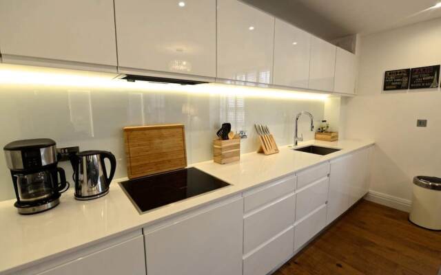 New Luxury 3Bed 2Bath Apartment Covent Garden