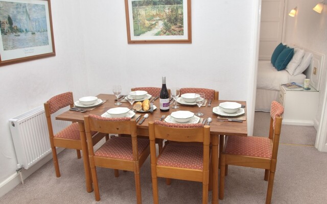 Weymouth Bay Apartment B