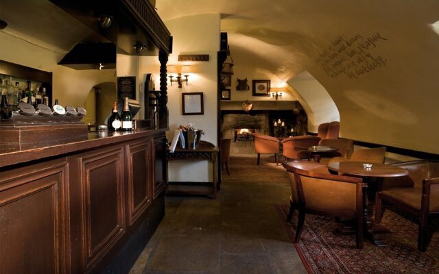 Macdonald Houstoun House