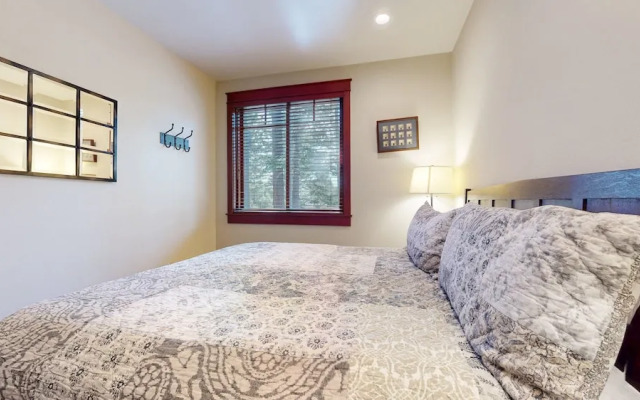 Timbers #2 4 Bedroom Townhouse