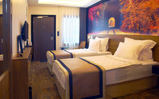 Northdoor Hotel